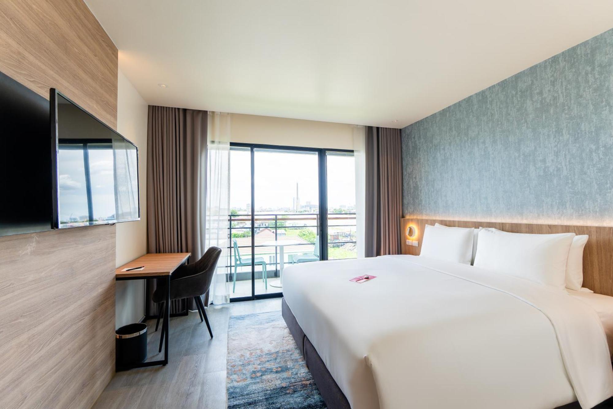 Glow Bangkok Riverside Rom bilde